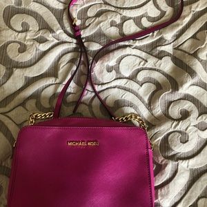 Michael Kors Crossbody